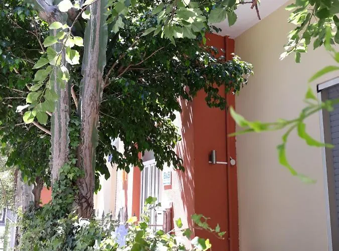 马尔海港住宿加早餐旅馆 住宿加早餐酒店 普拉亚·阿马勒